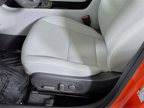 Certified 2024 Hyundai Kona SEL image 24