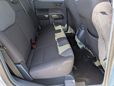 Used 2022 Ford Maverick XL FWD image 14