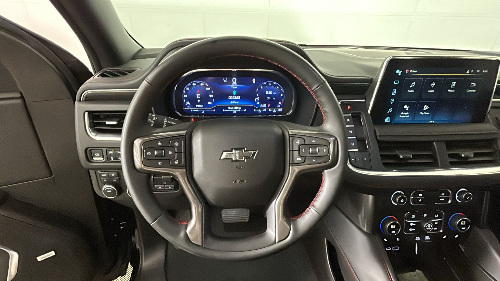 Used 2024 Chevrolet Tahoe RST w/ Luxury Package AWD/4WD image 18