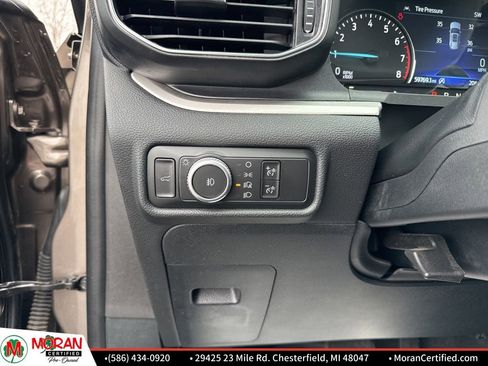 Used 2021 Ford Explorer XLT w/ Equipment Group 202A image 16