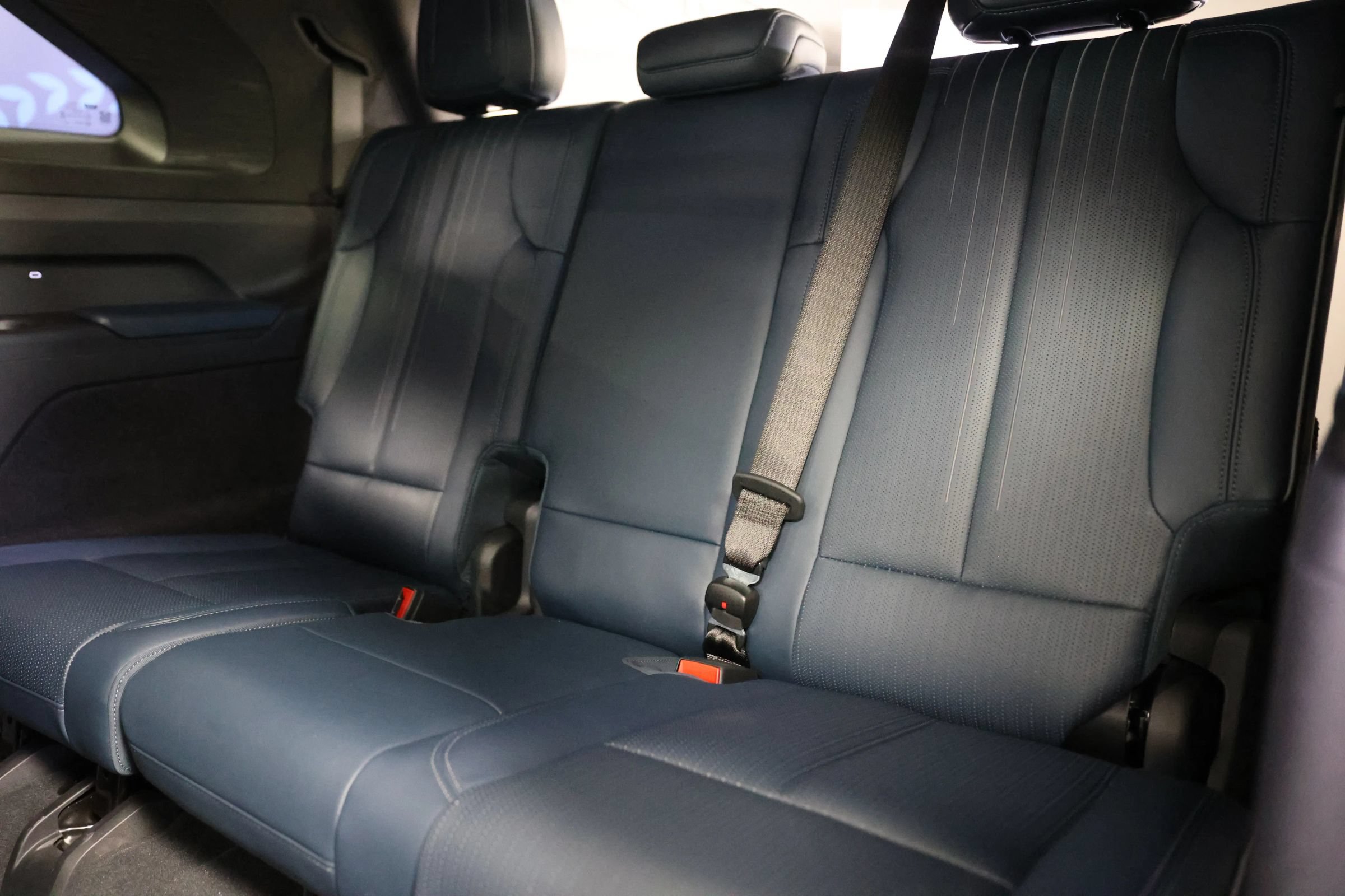 Used 2025 Cadillac Escalade IQ Sport 2 AWD/4WD image 71