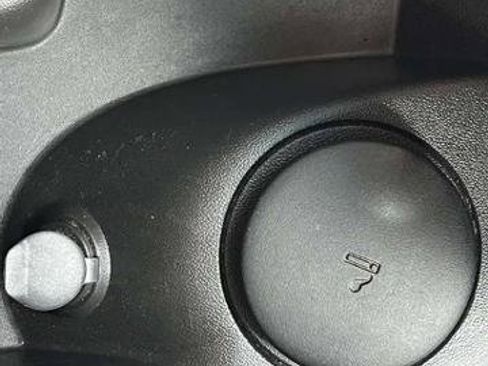 Used 2008 Pontiac Torrent AWD w/ Preferred Package image 33