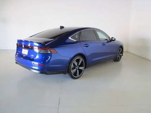 Used 2023 Honda Accord Sport image 25