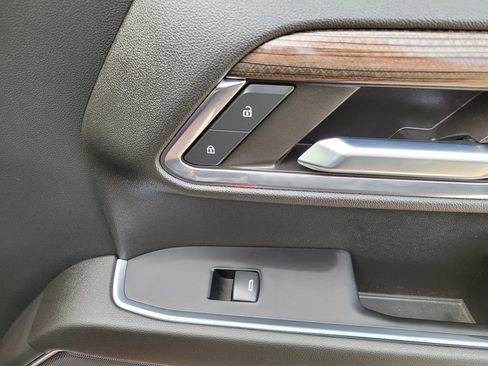 Certified 2024 Chevrolet Silverado 1500 RST image 10