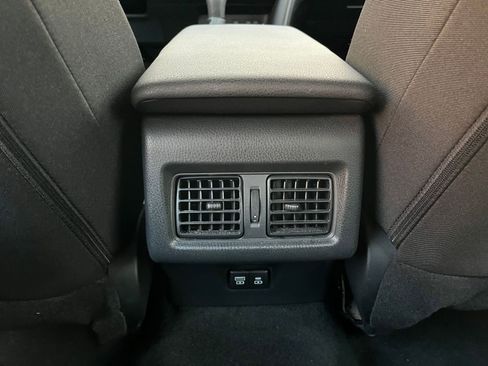 Used 2025 Toyota Camry LE image 23