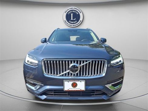 Certified 2022 Volvo XC90 T8 Inscription image 2