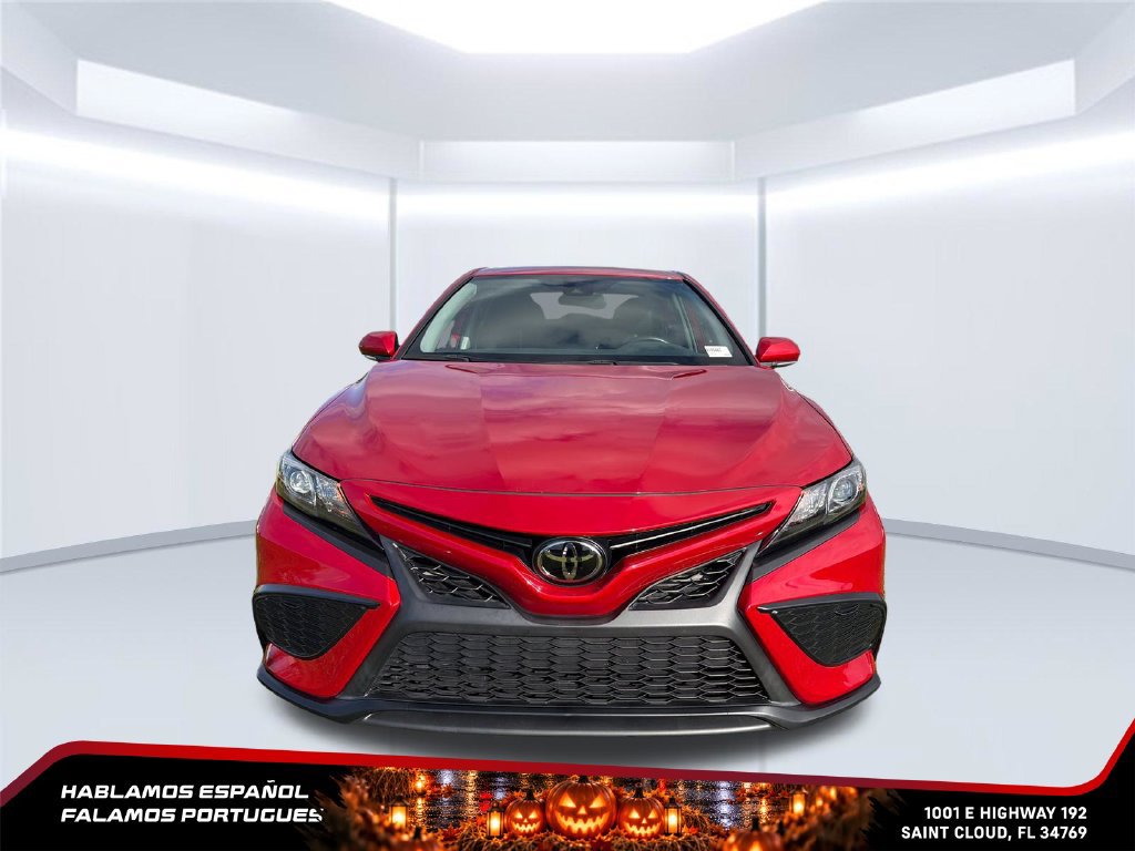 Used 2024 Toyota Camry SE FWD image 8