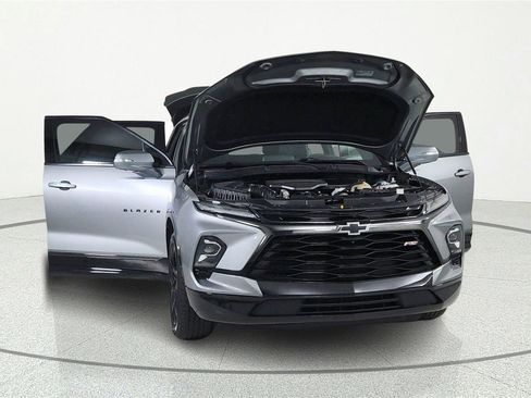 Used 2023 Chevrolet Blazer RS w/ Driver Confidence II Package AWD/4WD image 5