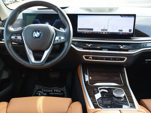 Used 2025 BMW X5 xDrive40i image 13