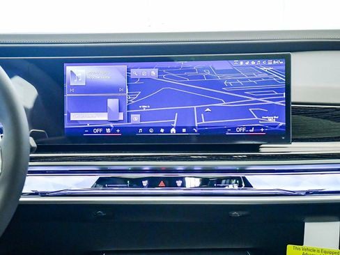 New 2026 BMW 740i w/ Premium Package image 14