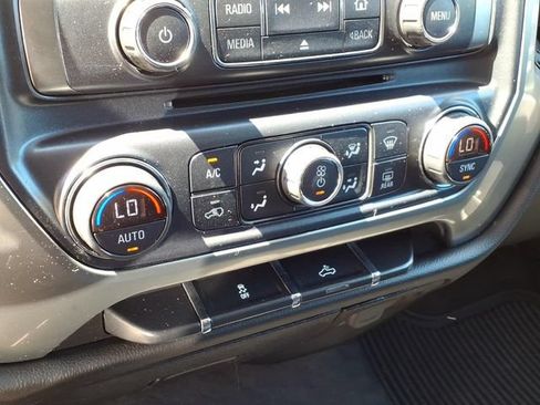 Used 2019 Chevrolet Silverado 1500 LT w/ All Star Edition AWD/4WD image 19