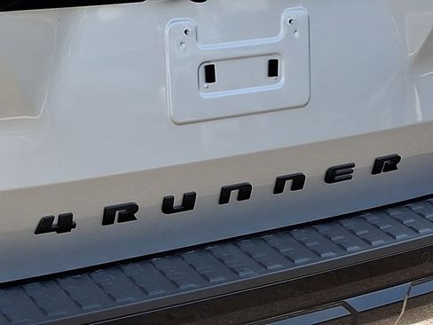 New 2026 Toyota 4Runner 4WD image 23
