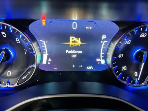 New 2027 Chrysler Pacifica Select AWD/4WD image 13