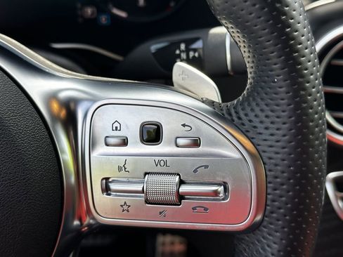 Certified 2022 Mercedes-Benz GLC 300 image 28