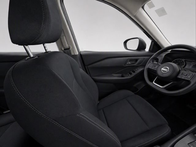 Used 2024 Nissan Rogue S AWD/4WD image 17