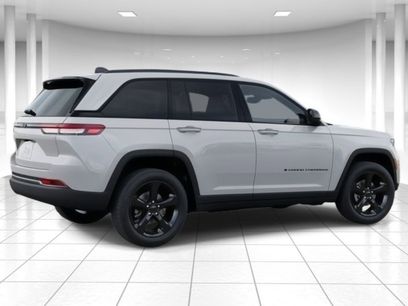 New 2025 Jeep Grand Cherokee Altitude
