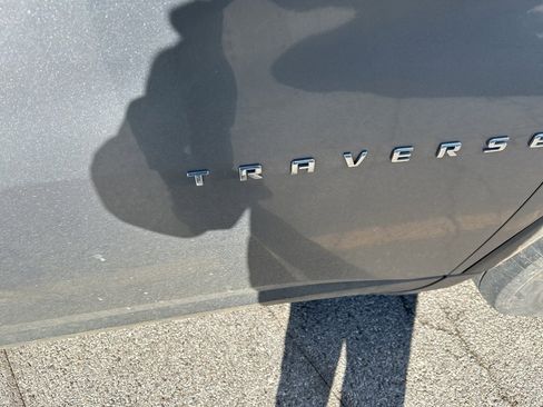 Used 2020 Chevrolet Traverse LS image 13