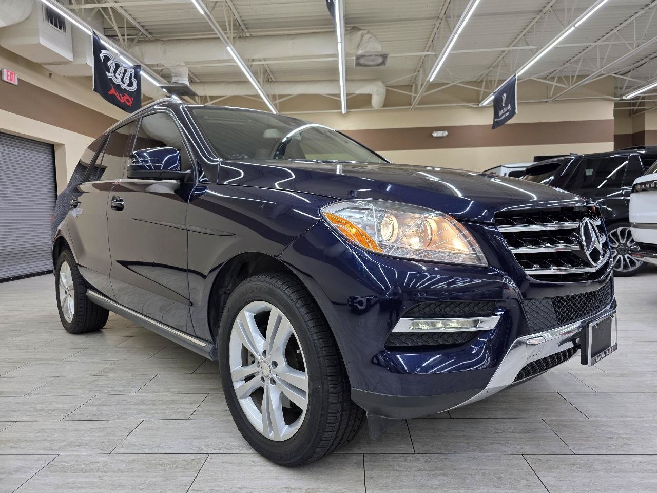 Used 2015 Mercedes-Benz ML 350 2WD w/ Premium 1 Package image 4
