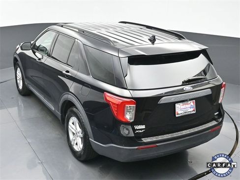 Used 2020 Ford Explorer XLT w/ Comfort Package image 31