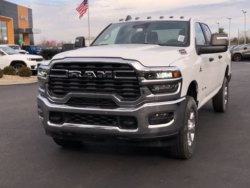 New 2025 RAM 2500 Big Horn image 4