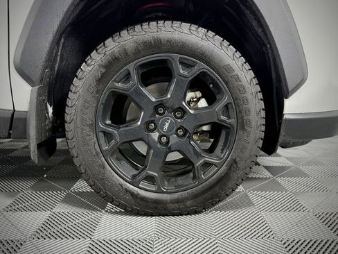 Used 2020 Toyota RAV4 TRD Off-Road image 17