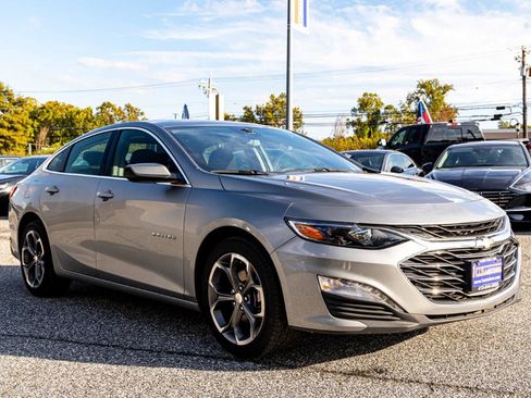 Used 2024 Chevrolet Malibu LT image 8