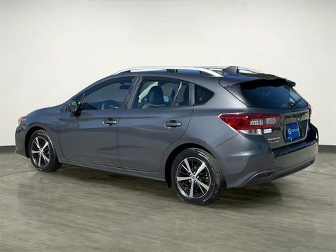 Used 2023 Subaru Impreza Premium image 3