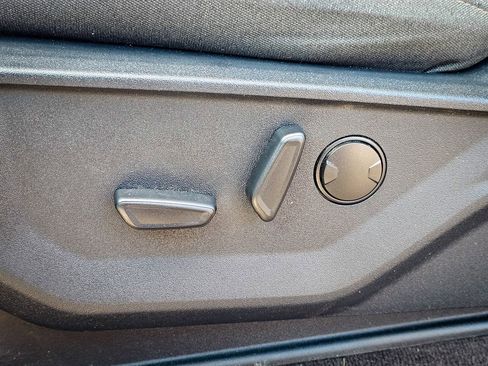 Used 2022 Ford F150 XLT w/ Equipment Group 302A High image 15