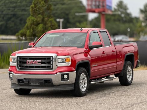 Used 2015 GMC Sierra 1500 SLE w/ SLE Value Package AWD/4WD image 6