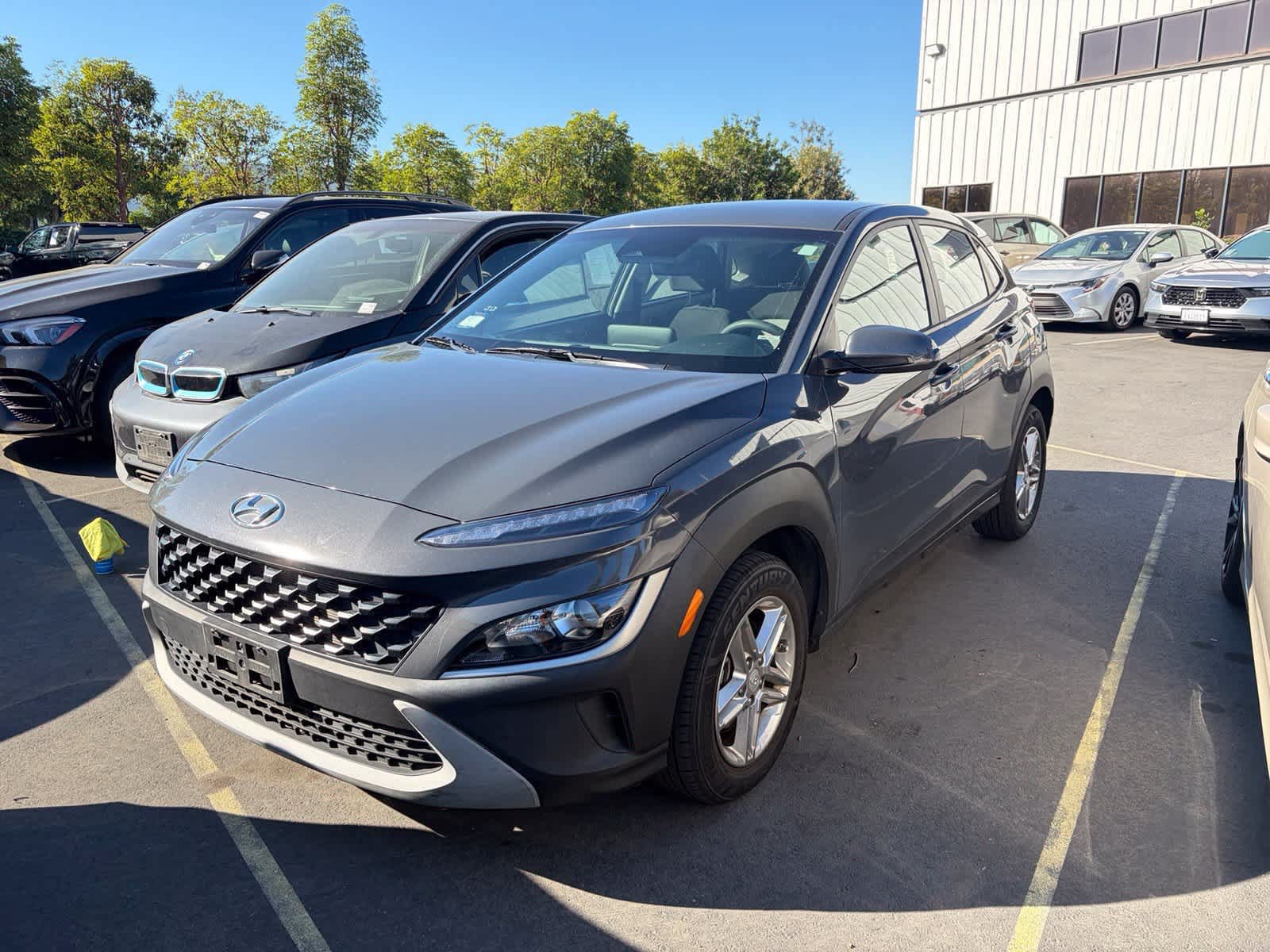 Used 2023 Hyundai Kona SE w/ Cargo Package AWD/4WD image 1