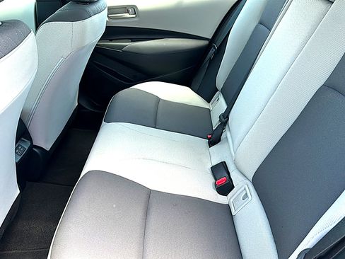 Used 2024 Toyota Corolla LE FWD image 18