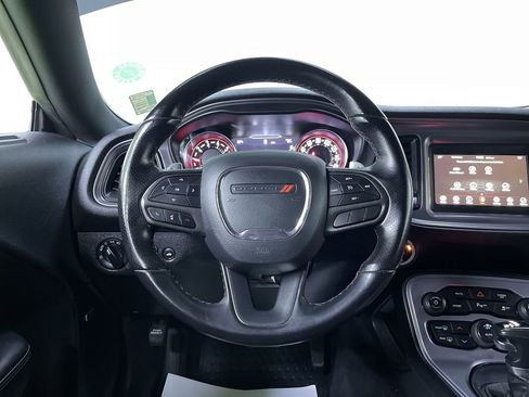 Used 2023 Dodge Challenger R/T image 21