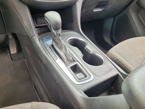 Used 2023 Chevrolet Equinox LT FWD image 21