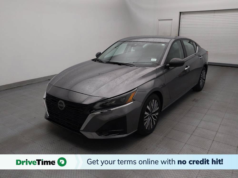 Used 2025 Nissan Altima 2.5 SV FWD image 1