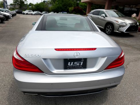 Used 2013 Mercedes-Benz SL 550 image 3