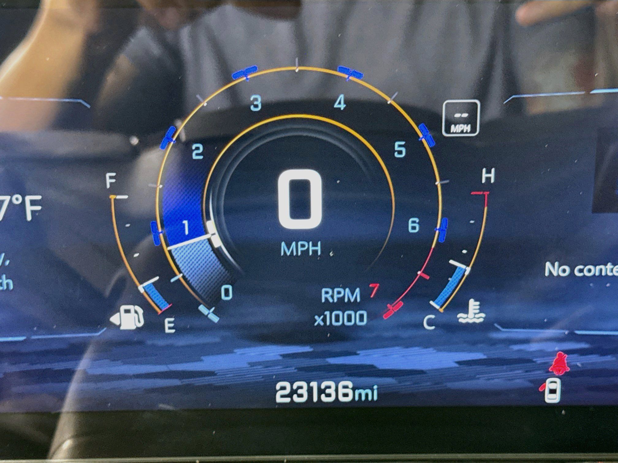 Used 2025 Chevrolet Equinox RS w/ Safety and Technology Package FWD image 14
