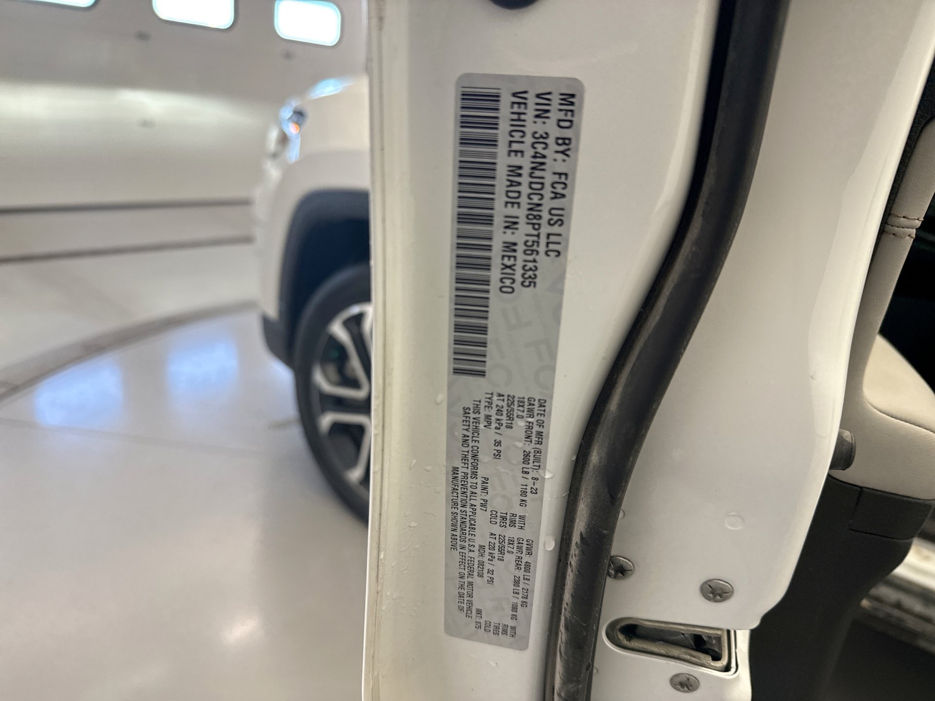 Used 2023 Jeep Compass Limited AWD/4WD image 11