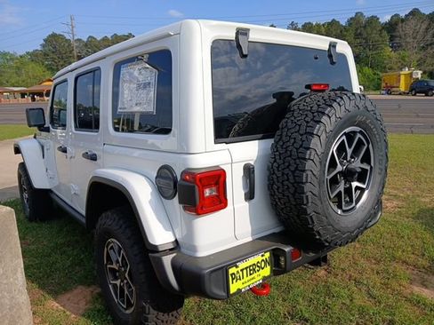 New 2026 Jeep Wrangler Unlimited Rubicon AWD/4WD image 7
