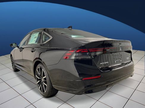 New 2025 Honda Accord Touring image 3
