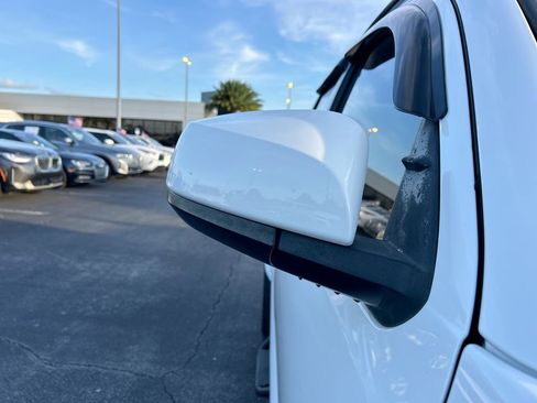 Used 2020 Toyota Tacoma SR5 RWD image 33