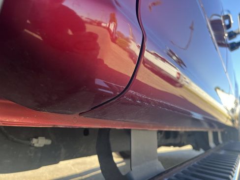 Used 2019 Ford F250 XLT w/ XLT Premium Package AWD/4WD image 10