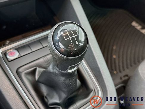 Used 2016 Volkswagen Jetta SE FWD image 19