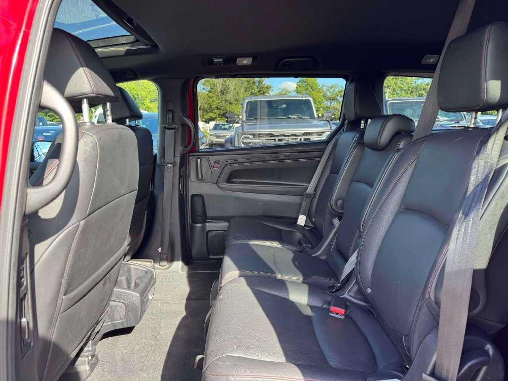 Used 2025 Honda Odyssey Sport-L image 13