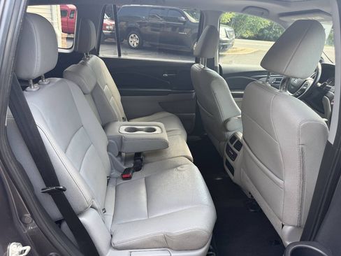 Used 2018 Honda Pilot EX-L image 25