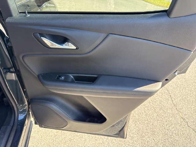 Used 2019 Chevrolet Blazer LT FWD image 17