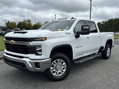 Used 2025 Chevrolet Silverado 2500 LT w/ Convenience Package