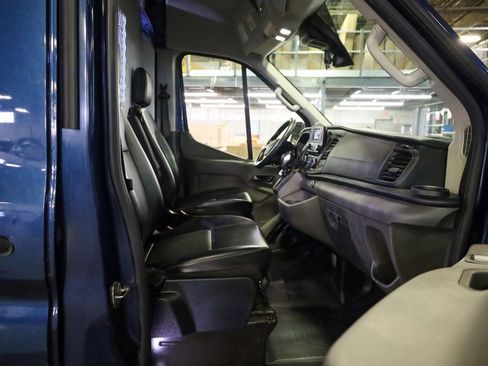 Used 2021 Ford Transit 250 Medium Roof image 13