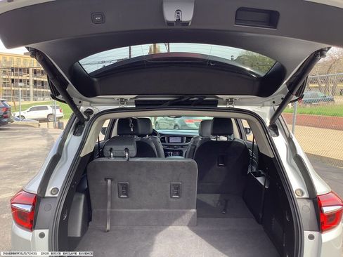 Used 2020 Buick Enclave Essence w/ Sound and Sites Package image 14