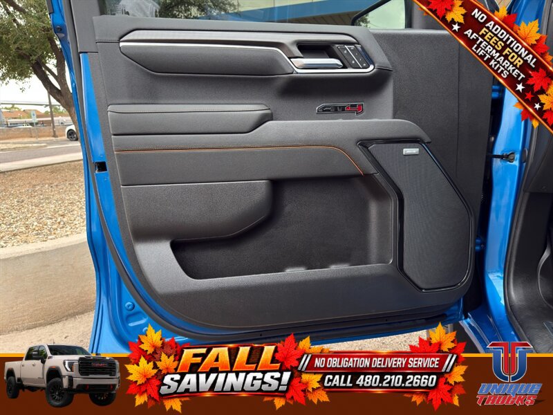 Used 2024 GMC Sierra 1500 AT4 w/ Technology Package AWD/4WD image 17