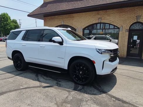 Used 2023 Chevrolet Tahoe LT AWD/4WD image 3